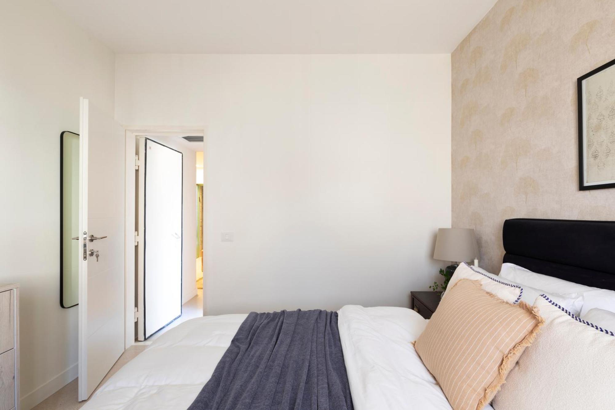 The J - Luxury Apartments By Localz Jerusalem Exterior photo