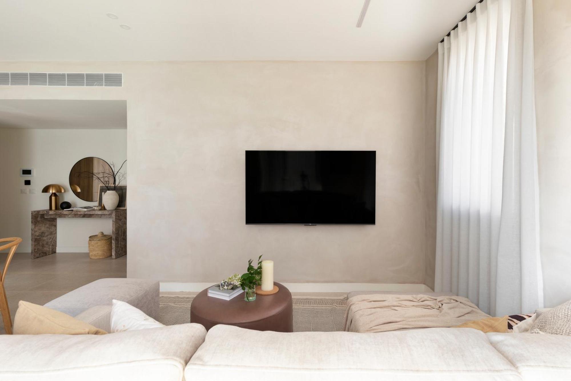 The J - Luxury Apartments By Localz Jerusalem Exterior photo