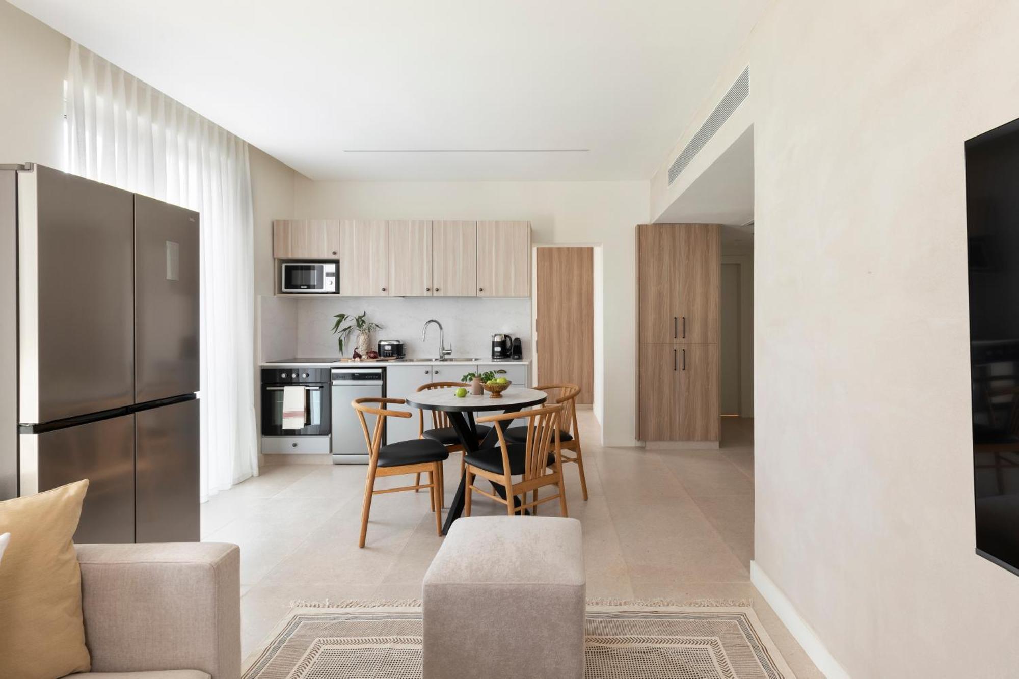The J - Luxury Apartments By Localz Jerusalem Exterior photo