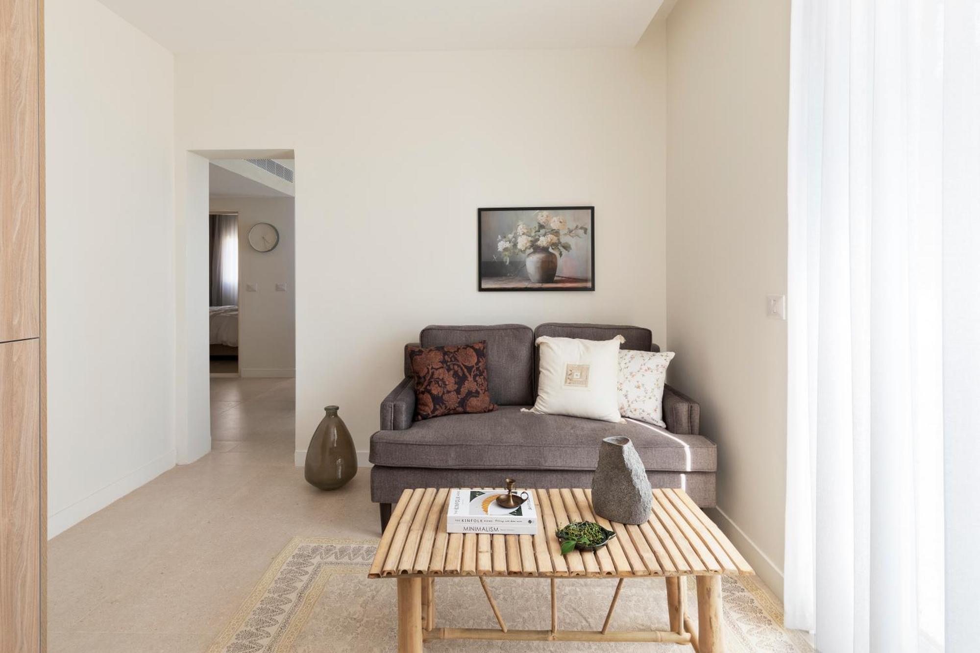 The J - Luxury Apartments By Localz Jerusalem Exterior photo