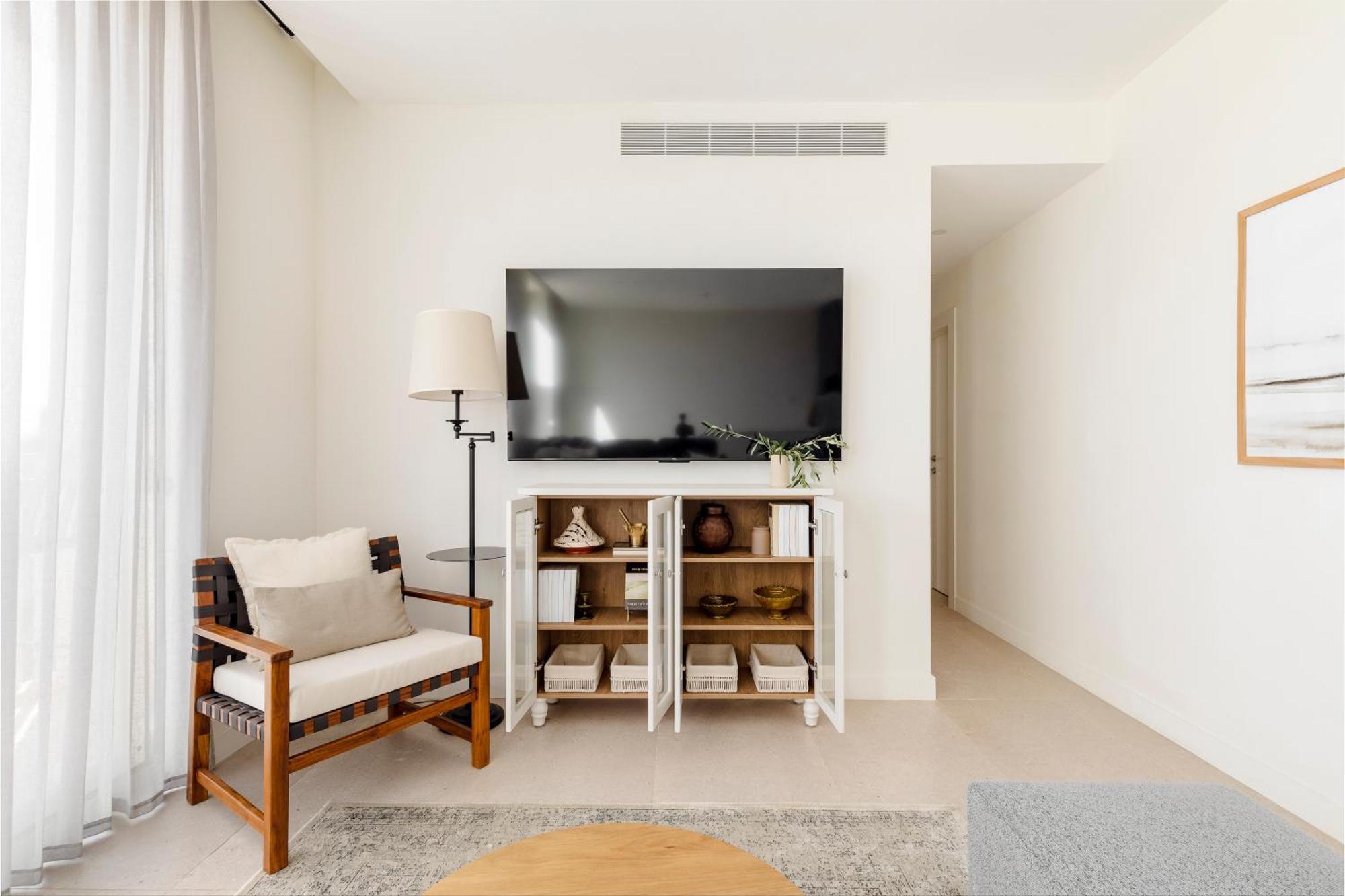 The J - Luxury Apartments By Localz Jerusalem Exterior photo