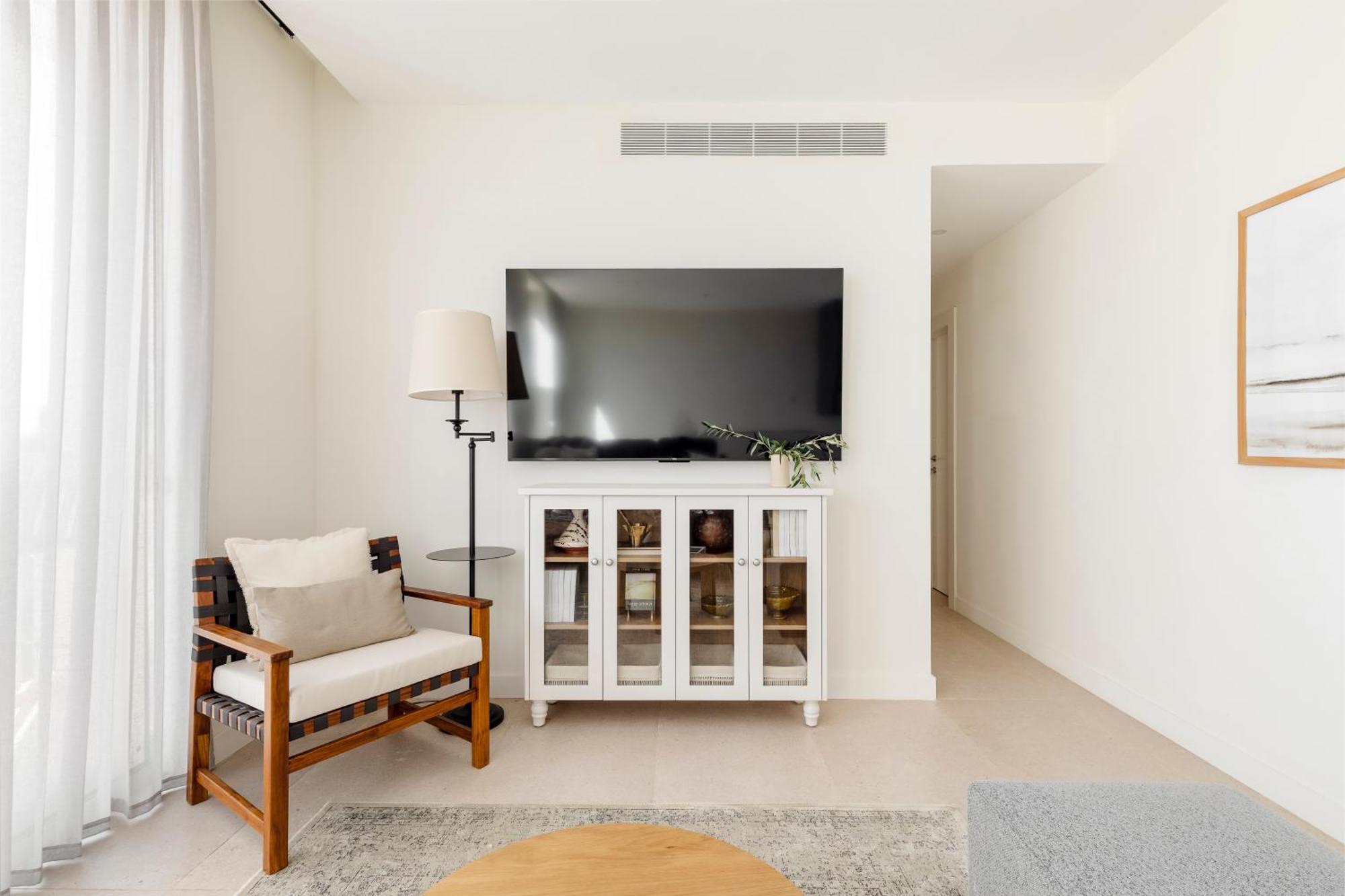 The J - Luxury Apartments By Localz Jerusalem Exterior photo