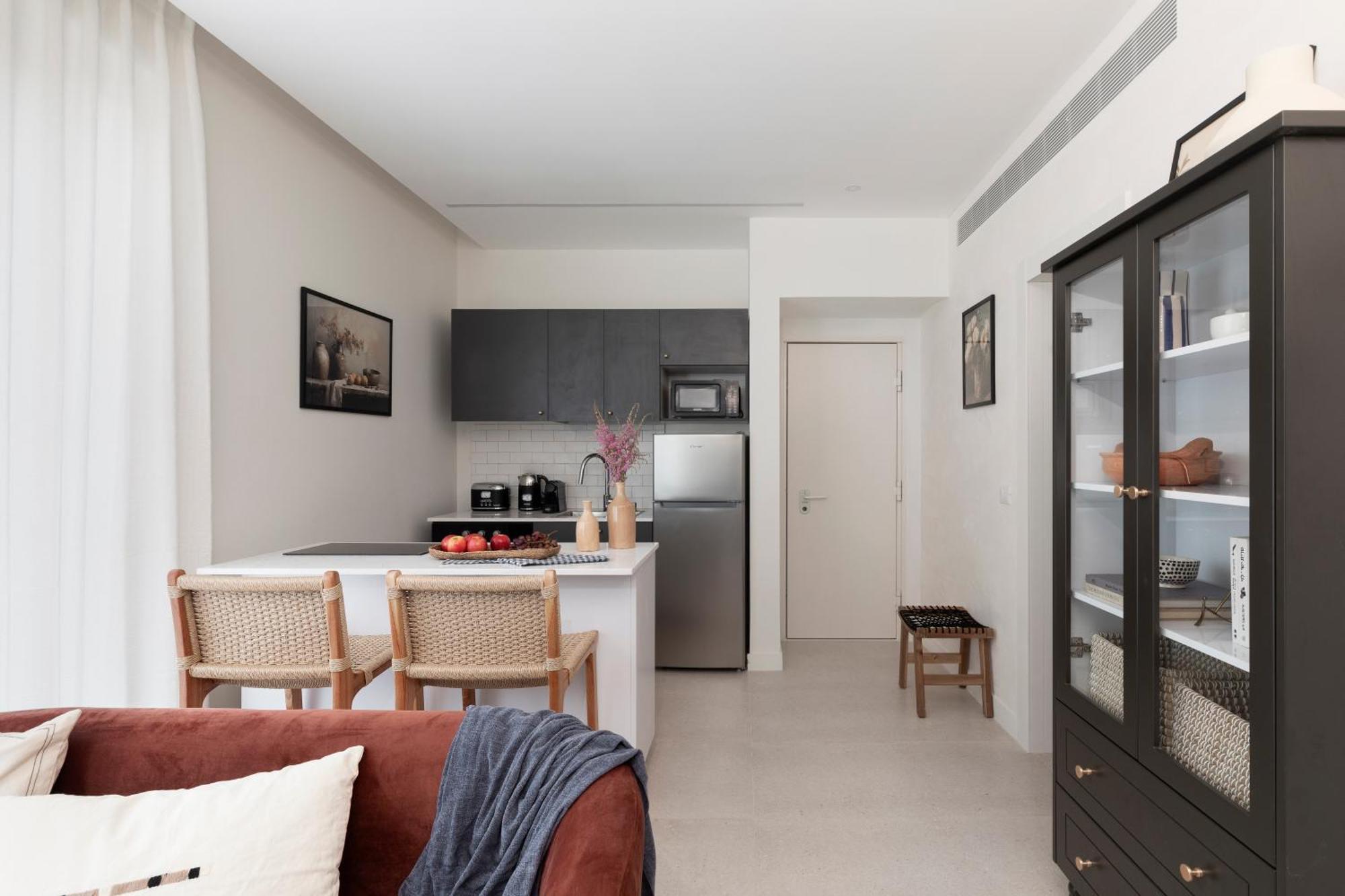 The J - Luxury Apartments By Localz Jerusalem Exterior photo